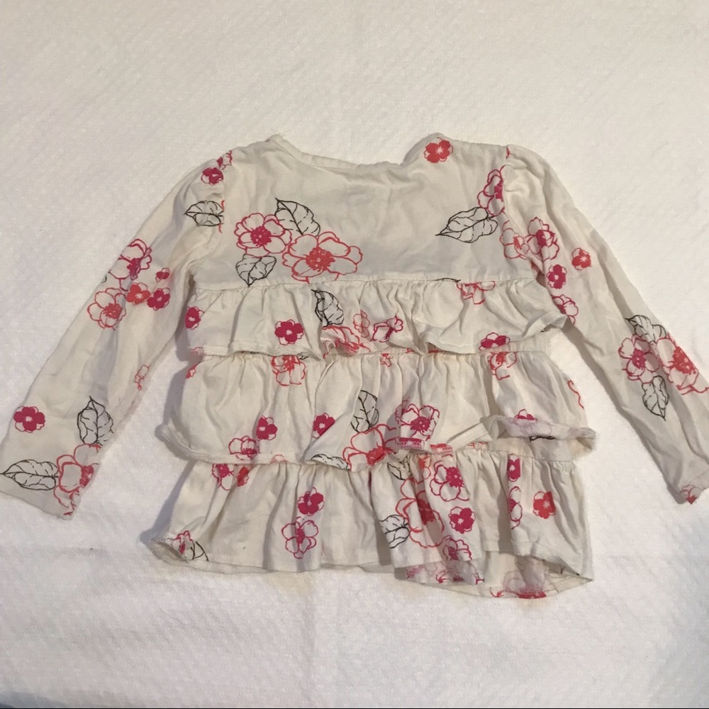 🎀 Carter’s 3T Ruffled Long Sleeve 🎀 - Picture 4 of 5